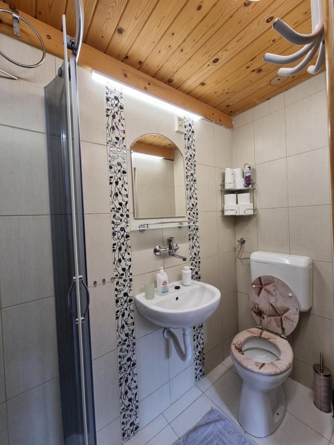 Little Cozy Apartman Μίσκολτς Εξωτερικό φωτογραφία