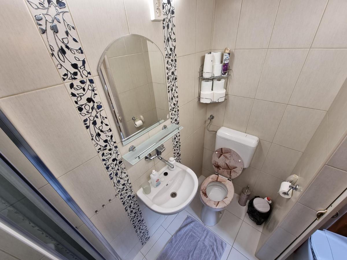 Little Cozy Apartman Μίσκολτς Εξωτερικό φωτογραφία