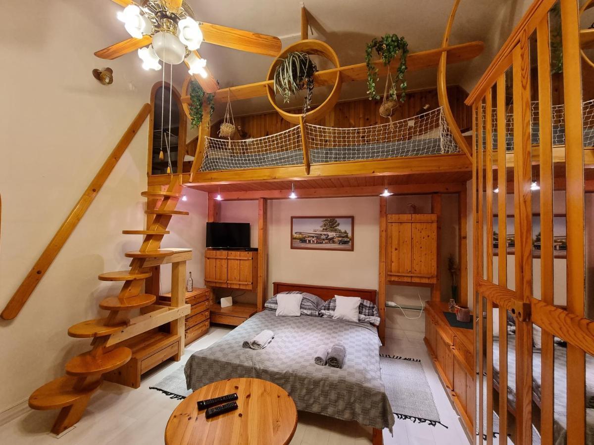 Little Cozy Apartman Μίσκολτς Εξωτερικό φωτογραφία