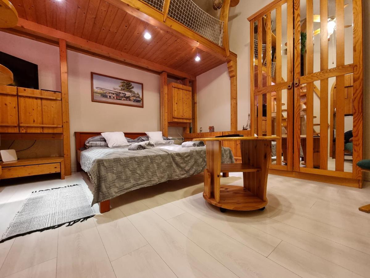 Little Cozy Apartman Μίσκολτς Εξωτερικό φωτογραφία