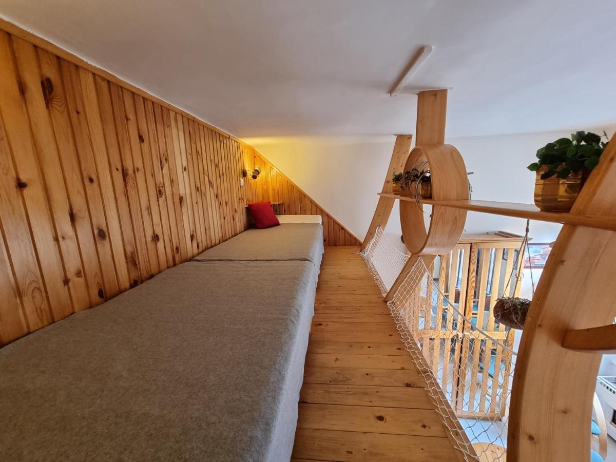 Little Cozy Apartman Μίσκολτς Εξωτερικό φωτογραφία