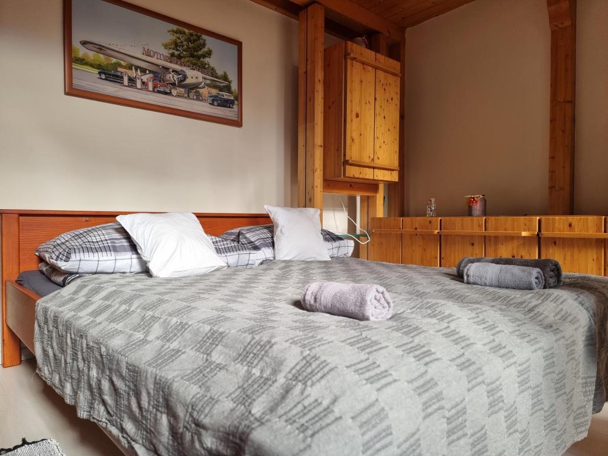 Little Cozy Apartman Μίσκολτς Εξωτερικό φωτογραφία