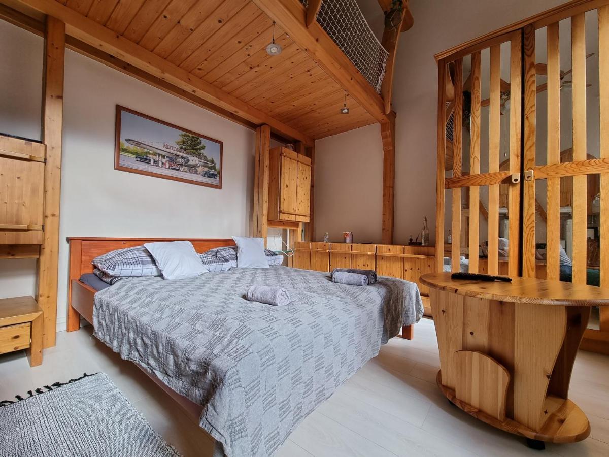 Little Cozy Apartman Μίσκολτς Εξωτερικό φωτογραφία