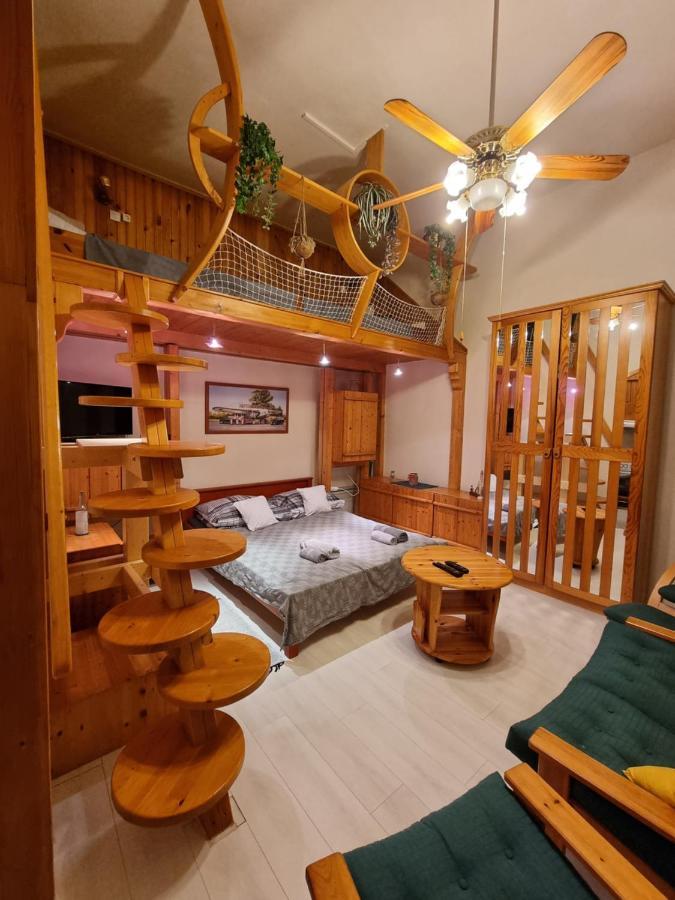 Little Cozy Apartman Μίσκολτς Εξωτερικό φωτογραφία
